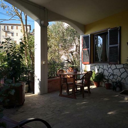Casa Vacanze Sonia Apartment Amelia Ngoại thất bức ảnh