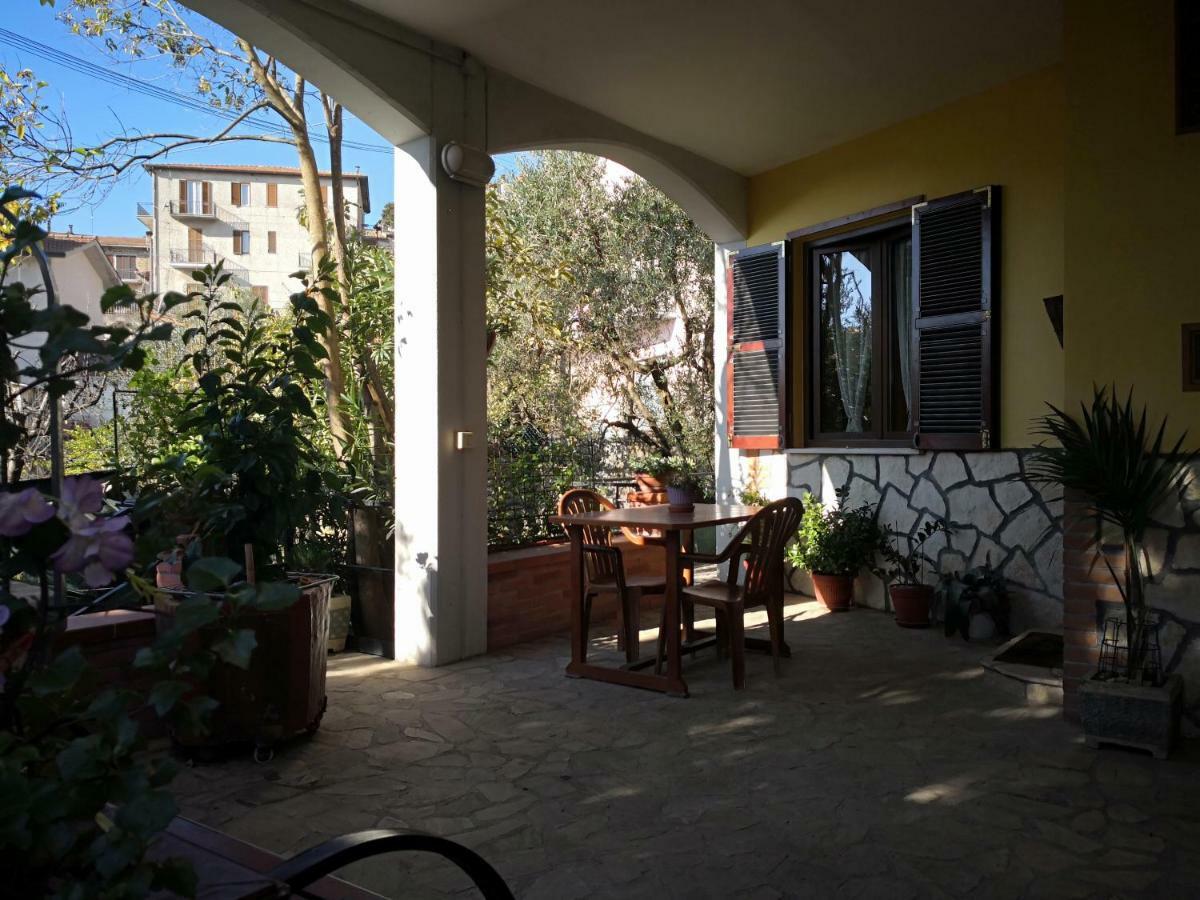 Casa Vacanze Sonia Apartment Amelia Ngoại thất bức ảnh