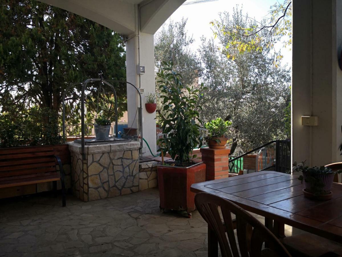 Casa Vacanze Sonia Apartment Amelia Ngoại thất bức ảnh